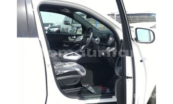 Acheter Import Voiture Mercedes-Benz GLE Blanc à Import - Dubai, Adrar Acheter Import Voiture Mercedes-Benz GLE Blanc à Import - Dubai, Adrar