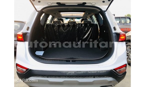Buy Import Hyundai Santa Fe White Car in Import - Dubai in Adrar Buy Import Hyundai Santa Fe White Car in Import - Dubai in Adrar