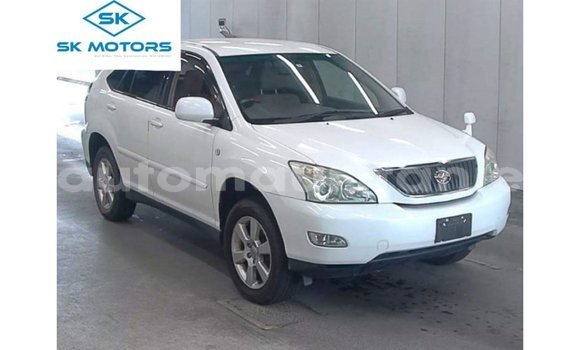 Buy Import Toyota Harrier White Car in Import - Dubai in Adrar