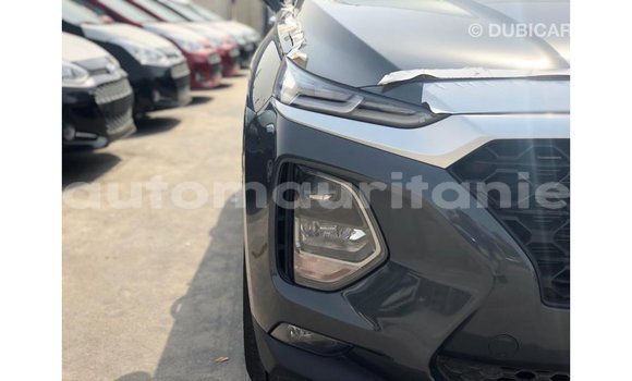Buy Import Hyundai Santa Fe Green Car in Import - Dubai in Adrar Buy Import Hyundai Santa Fe Green Car in Import - Dubai in Adrar