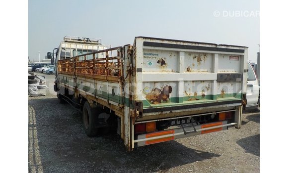 Acheter Import Voiture Isuzu Rodeo Blanc à Import - Dubai, Adrar Acheter Import Voiture Isuzu Rodeo Blanc à Import - Dubai, Adrar