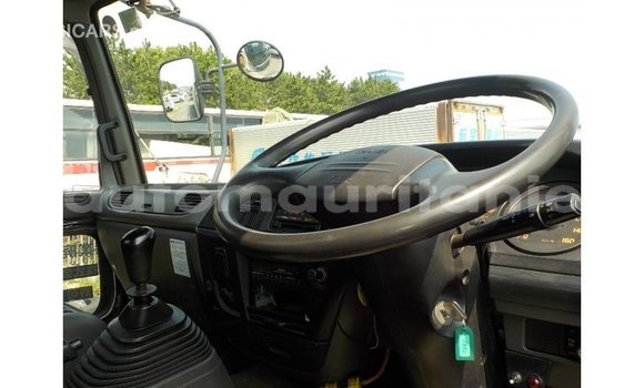 Acheter Import Voiture Isuzu Rodeo Blanc à Import - Dubai, Adrar Acheter Import Voiture Isuzu Rodeo Blanc à Import - Dubai, Adrar