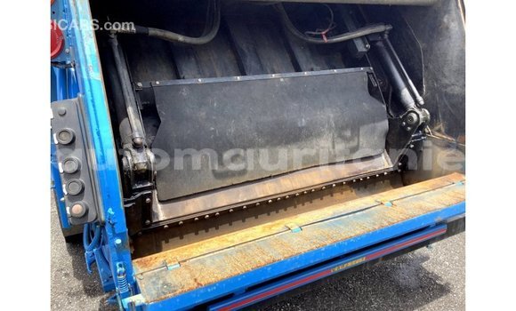 Acheter Import Voiture Mitsubishi i Bleu à Import - Dubai, Adrar Acheter Import Voiture Mitsubishi i Bleu à Import - Dubai, Adrar