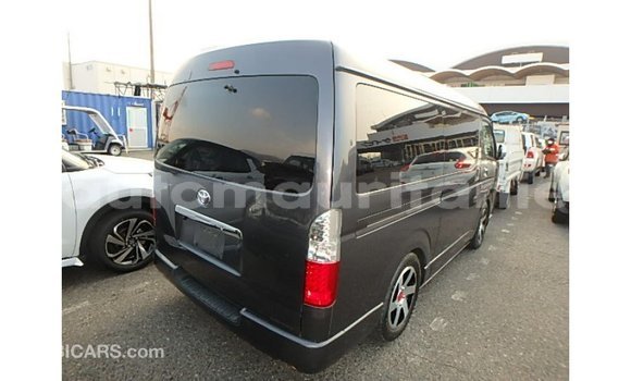 Acheter Import Voiture Toyota Hiace Autre à Import - Dubai, Adrar Acheter Import Voiture Toyota Hiace Autre à Import - Dubai, Adrar