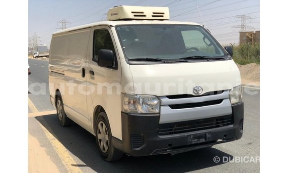 Buy Import Toyota Hiace White Car in Import - Dubai in Adrar Buy Import Toyota Hiace White Car in Import - Dubai in Adrar
