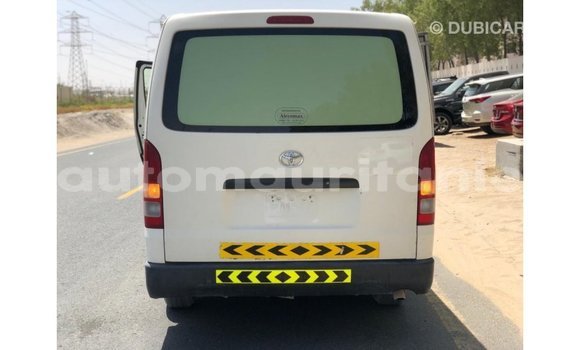 Buy Import Toyota Hiace White Car in Import - Dubai in Adrar Buy Import Toyota Hiace White Car in Import - Dubai in Adrar