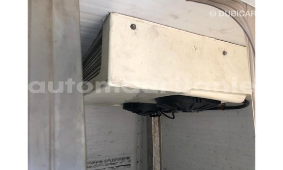 Buy Import Toyota Hiace White Car in Import - Dubai in Adrar Buy Import Toyota Hiace White Car in Import - Dubai in Adrar