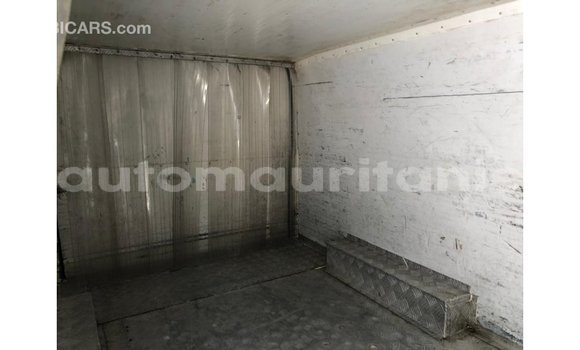 Buy Import Toyota Hiace White Car in Import - Dubai in Adrar Buy Import Toyota Hiace White Car in Import - Dubai in Adrar