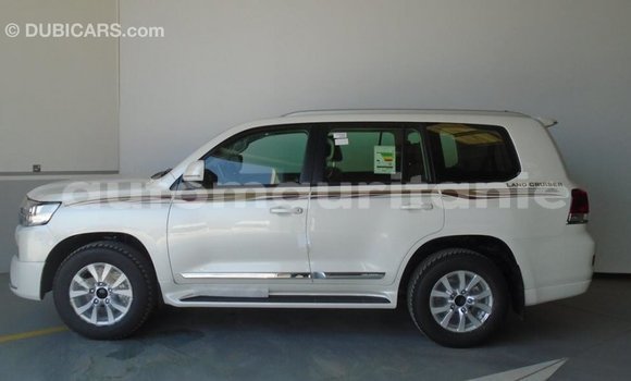 Buy Import Toyota Land Cruiser Other Car in Import - Dubai in Adrar Buy Import Toyota Land Cruiser Other Car in Import - Dubai in Adrar