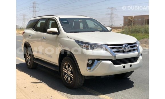 Buy Import Toyota Fortuner White Car in Import - Dubai in Adrar Buy Import Toyota Fortuner White Car in Import - Dubai in Adrar