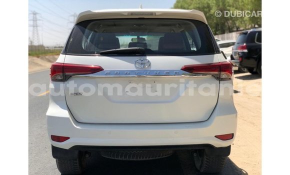 Buy Import Toyota Fortuner White Car in Import - Dubai in Adrar Buy Import Toyota Fortuner White Car in Import - Dubai in Adrar