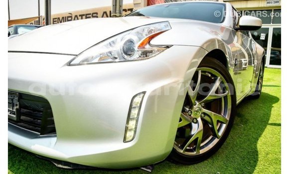 Acheter Import Voiture Nissan 370Z Autre à Import - Dubai, Adrar Acheter Import Voiture Nissan 370Z Autre à Import - Dubai, Adrar