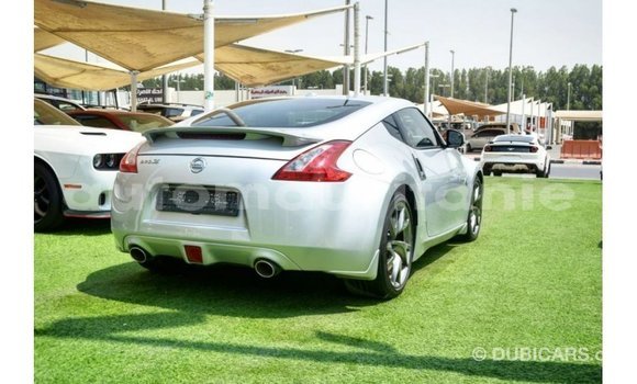 Acheter Import Voiture Nissan 370Z Autre à Import - Dubai, Adrar Acheter Import Voiture Nissan 370Z Autre à Import - Dubai, Adrar