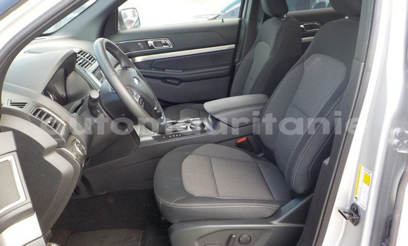 Buy Used Ford Explorer Silver Car in Aleg in Brakna Buy Used Ford Explorer Silver Car in Aleg in Brakna