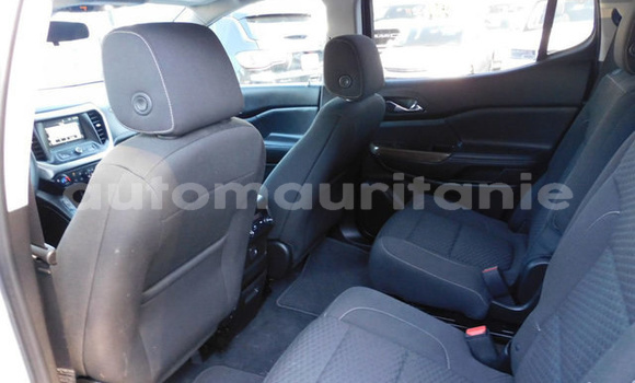 Buy Used GMC Acadia Silver Car in an–Na'mah in Hudh-ash-Sharqi Buy Used GMC Acadia Silver Car in an–Na'mah in Hudh-ash-Sharqi