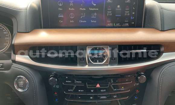Buy Used Lexus LX 570 White Car in Arafat in Wilaya of Trarza Buy Used Lexus LX 570 White Car in Arafat in Wilaya of Trarza