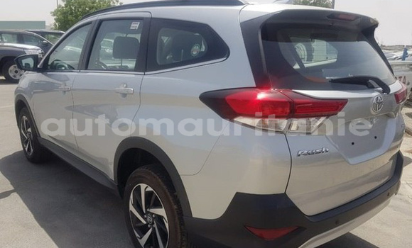 Buy Used Toyota Rush Silver Car in 'Ayun–al–'Atrus in Hudh-al-Gharbi Buy Used Toyota Rush Silver Car in 'Ayun–al–'Atrus in Hudh-al-Gharbi