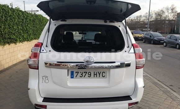 Buy Used Toyota Land Cruiser Prado White Car in Boû Gâdoûm in Hodh ech Chargui Buy Used Toyota Land Cruiser Prado White Car in Boû Gâdoûm in Hodh ech Chargui