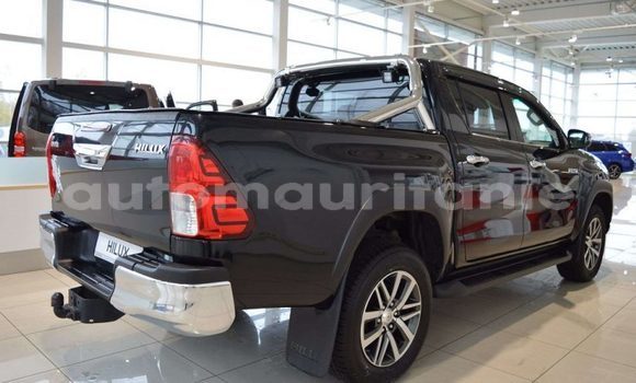 Buy Import Toyota Hilux Black Car in Import - Dubai in Adrar Buy Import Toyota Hilux Black Car in Import - Dubai in Adrar