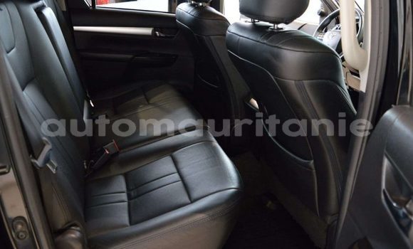 Buy Import Toyota Hilux Black Car in Import - Dubai in Adrar Buy Import Toyota Hilux Black Car in Import - Dubai in Adrar