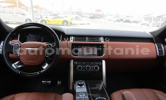 Buy Used Land Rover Range Rover White Car in Aioun in Hodh El Gharbi Buy Used Land Rover Range Rover White Car in Aioun in Hodh El Gharbi