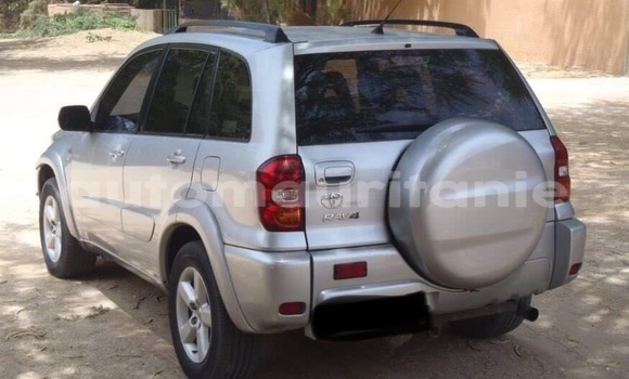 Acheter Occasion Voiture Toyota RAV4 Gris à Nouakchott, Nouakchott Ouest Acheter Occasion Voiture Toyota RAV4 Gris à Nouakchott, Nouakchott Ouest