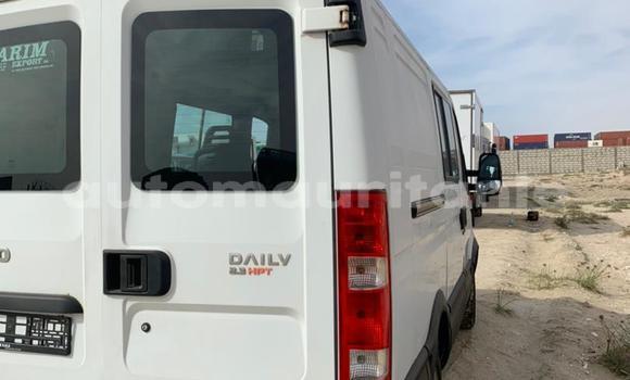 Acheter Import Utilitaire Iveco Daily Blanc à Nouakchott, Nouakchott Ouest Acheter Import Utilitaire Iveco Daily Blanc à Nouakchott, Nouakchott Ouest