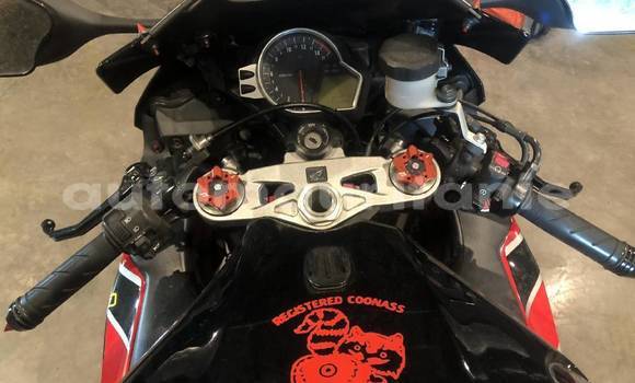 Buy Used Honda CBR 1000 RR Brown Bike in Nouakchott in West Nouakchott Buy Used Honda CBR 1000 RR Brown Bike in Nouakchott in West Nouakchott