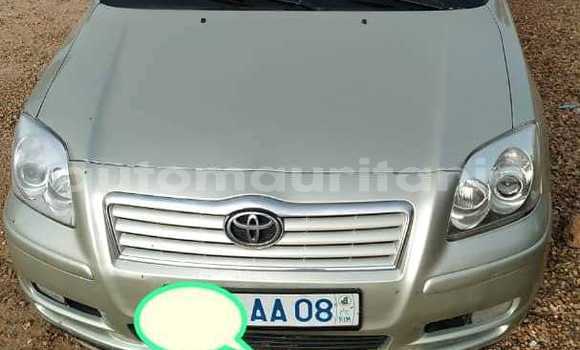 Buy Used Toyota Avensis Silver Car in Adel Bagrou in Hodh ech Chargui