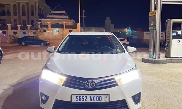 Acheter Occasion Voiture Toyota Corolla Blanc à Adel Bagrou, Hodh ech Chargui Acheter Occasion Voiture Toyota Corolla Blanc à Adel Bagrou, Hodh ech Chargui