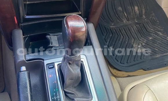 Acheter Occasion Voiture Toyota Land Cruiser Prado Blanc à Adel Bagrou, Hodh ech Chargui Acheter Occasion Voiture Toyota Land Cruiser Prado Blanc à Adel Bagrou, Hodh ech Chargui