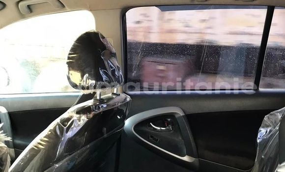 Acheter Occasion Voiture Toyota RAV4 Noir à Adel Bagrou, Hodh ech Chargui Acheter Occasion Voiture Toyota RAV4 Noir à Adel Bagrou, Hodh ech Chargui