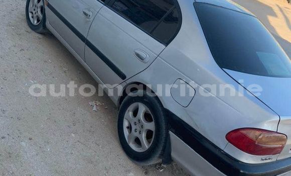 Acheter Occasion Voiture Toyota Avensis Gris à Adel Bagrou, Hodh ech Chargui Acheter Occasion Voiture Toyota Avensis Gris à Adel Bagrou, Hodh ech Chargui