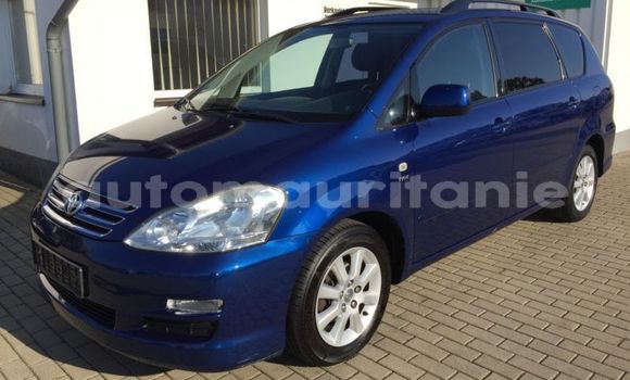 Buy Used Toyota Avensis Verso Blue Car in Ghabou in Guidimaka Buy Used Toyota Avensis Verso Blue Car in Ghabou in Guidimaka