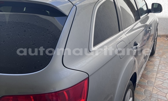 Acheter Occasion Voiture Audi Q7 Gris à Tevragh Zeina, Wilaya du Trarza Acheter Occasion Voiture Audi Q7 Gris à Tevragh Zeina, Wilaya du Trarza