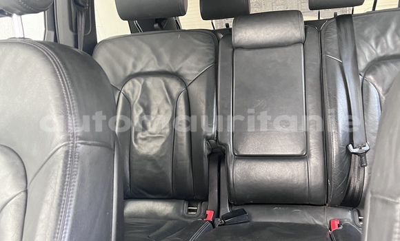 Acheter Occasion Voiture Audi Q7 Gris à Tevragh Zeina, Wilaya du Trarza Acheter Occasion Voiture Audi Q7 Gris à Tevragh Zeina, Wilaya du Trarza