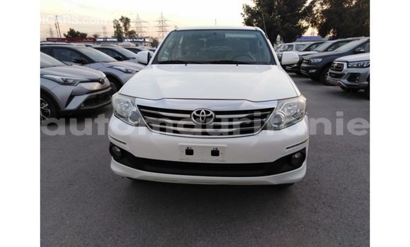 Acheter Import Voiture Toyota Fortuner Blanc à Import - Dubai, Adrar Acheter Import Voiture Toyota Fortuner Blanc à Import - Dubai, Adrar