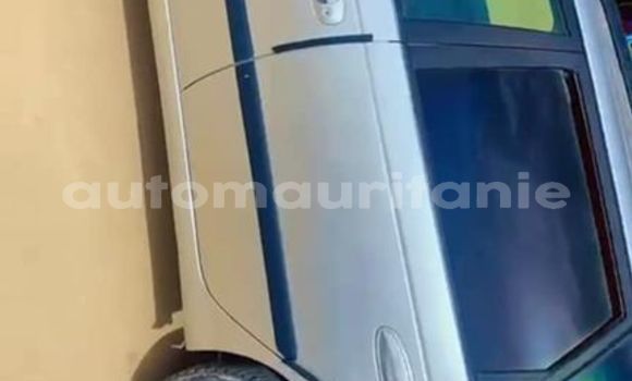 Buy Used Toyota Avensis Other Car in Aioun in Hodh El Gharbi Buy Used Toyota Avensis Other Car in Aioun in Hodh El Gharbi