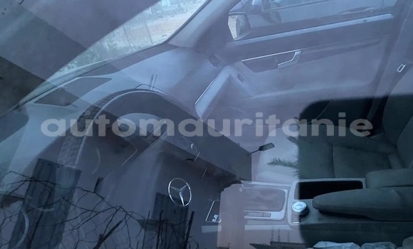 Buy Used Mercedes Viano Black Car in Alaq in Brakna