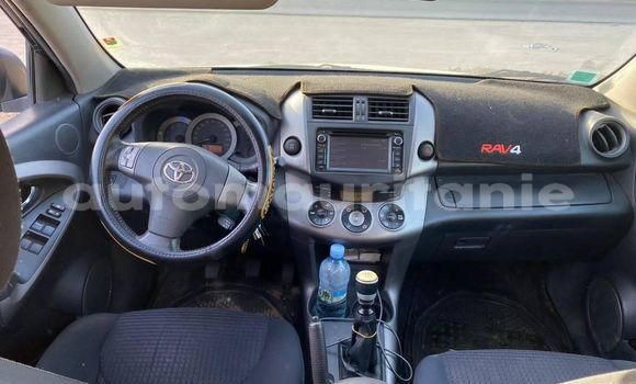Acheter Occasion Voiture Toyota RAV4 Noir à an–Na'mah, Hudh-ash-Sharqi Acheter Occasion Voiture Toyota RAV4 Noir à an–Na'mah, Hudh-ash-Sharqi