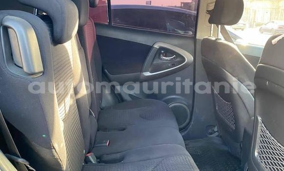 Acheter Occasion Voiture Toyota RAV4 Noir à an–Na'mah, Hudh-ash-Sharqi Acheter Occasion Voiture Toyota RAV4 Noir à an–Na'mah, Hudh-ash-Sharqi