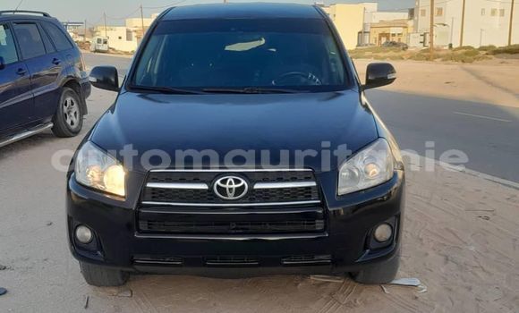 Acheter Occasion Voiture Toyota RAV4 Noir à Arafat, Wilaya du Trarza Acheter Occasion Voiture Toyota RAV4 Noir à Arafat, Wilaya du Trarza