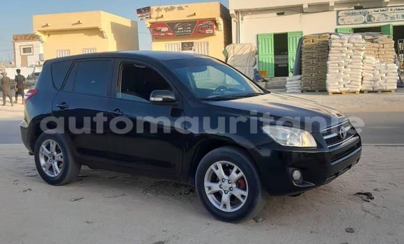 Acheter Occasion Voiture Toyota RAV4 Noir à Arafat, Wilaya du Trarza Acheter Occasion Voiture Toyota RAV4 Noir à Arafat, Wilaya du Trarza