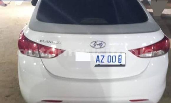 Acheter Occasion Voiture Hyundai Elantra Blanc à an–Na'mah, Hudh-ash-Sharqi Acheter Occasion Voiture Hyundai Elantra Blanc à an–Na'mah, Hudh-ash-Sharqi