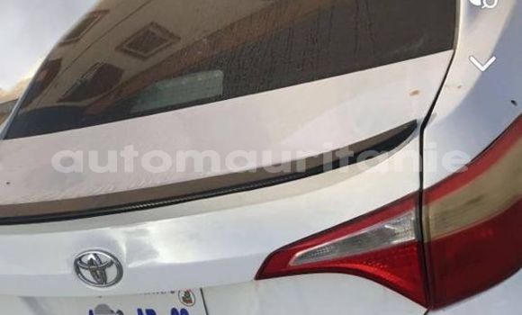 Acheter Occasion Voiture Toyota Corolla Blanc à Atar, Adrar Acheter Occasion Voiture Toyota Corolla Blanc à Atar, Adrar