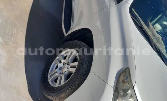 Acheter Occasion Voiture Toyota Prado Blanc à an–Na'mah, Hudh-ash-Sharqi Acheter Occasion Voiture Toyota Prado Blanc à an–Na'mah, Hudh-ash-Sharqi