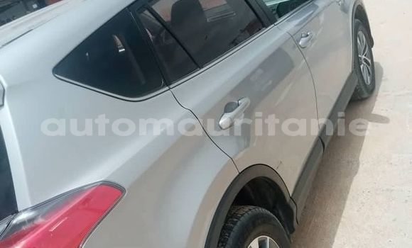 Acheter Occasion Voiture Toyota 4Runner Autre à Adel Bagrou, Hodh ech Chargui Acheter Occasion Voiture Toyota 4Runner Autre à Adel Bagrou, Hodh ech Chargui