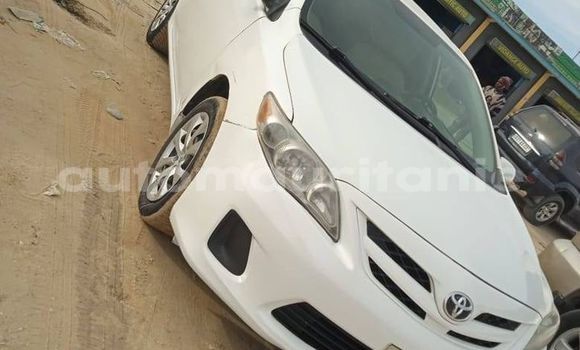 Acheter Occasion Voiture Toyota Corolla Blanc à Adel Bagrou, Hodh ech Chargui Acheter Occasion Voiture Toyota Corolla Blanc à Adel Bagrou, Hodh ech Chargui