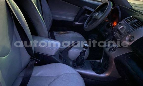 Acheter Occasion Voiture Toyota RAV4 Noir à Adel Bagrou, Hodh ech Chargui Acheter Occasion Voiture Toyota RAV4 Noir à Adel Bagrou, Hodh ech Chargui