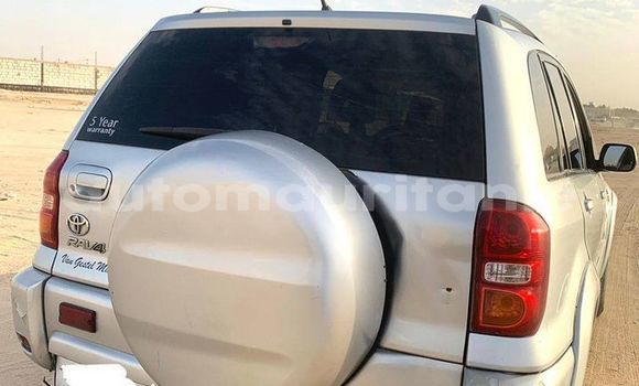 Acheter Occasion Voiture Toyota RAV4 Autre à Adel Bagrou, Hodh ech Chargui Acheter Occasion Voiture Toyota RAV4 Autre à Adel Bagrou, Hodh ech Chargui